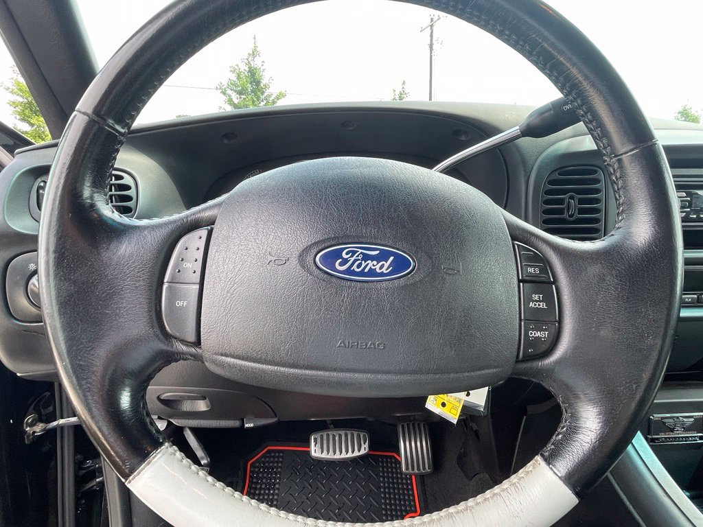 Used 2003 Ford F150 Harley-Davidson RWD image 13