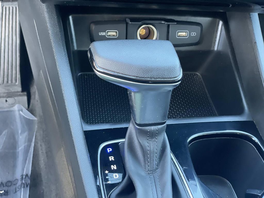 Certified 2024 Hyundai Tucson SE image 11