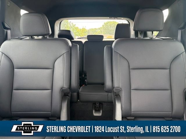 Used 2025 Chevrolet Traverse LT AWD/4WD image 13