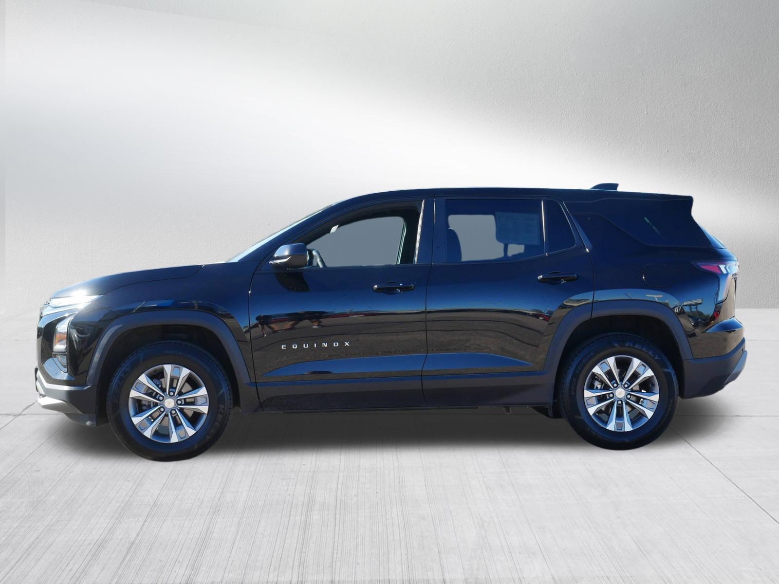 Used 2025 Chevrolet Equinox LT AWD/4WD image 4