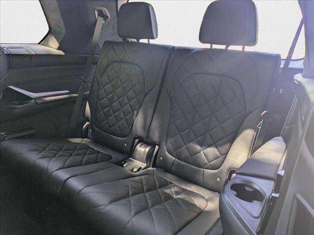 New 2026 BMW X7 xDrive40i w/ Premium Package image 19