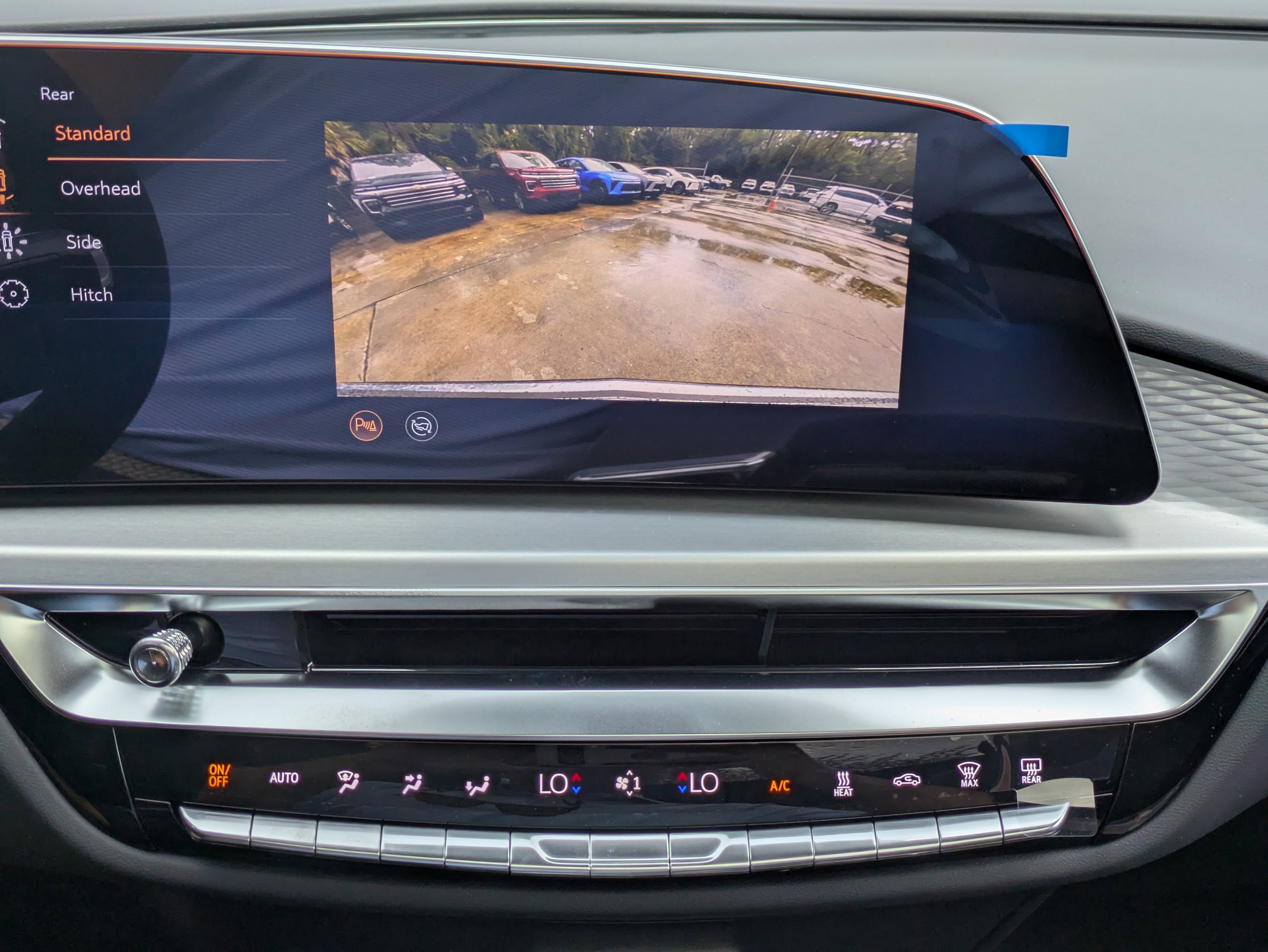 New 2025 Cadillac Lyriq Luxury image 15