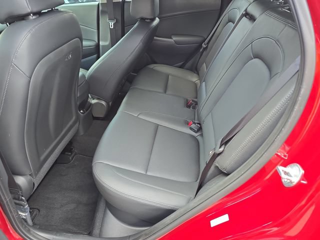 Used 2023 Hyundai Kona Limited AWD/4WD image 16