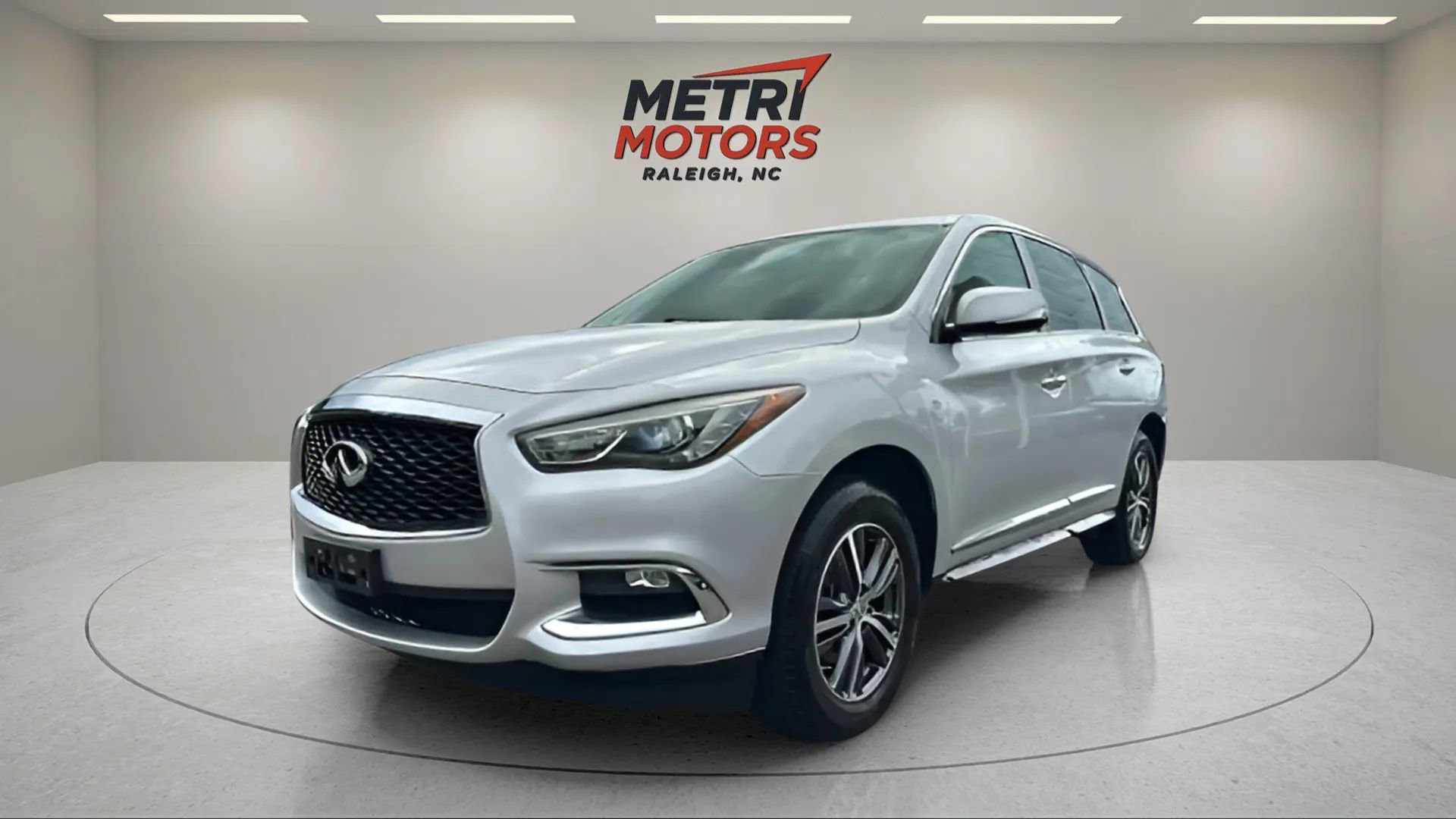 Used 2019 INFINITI QX60 Pure image 2