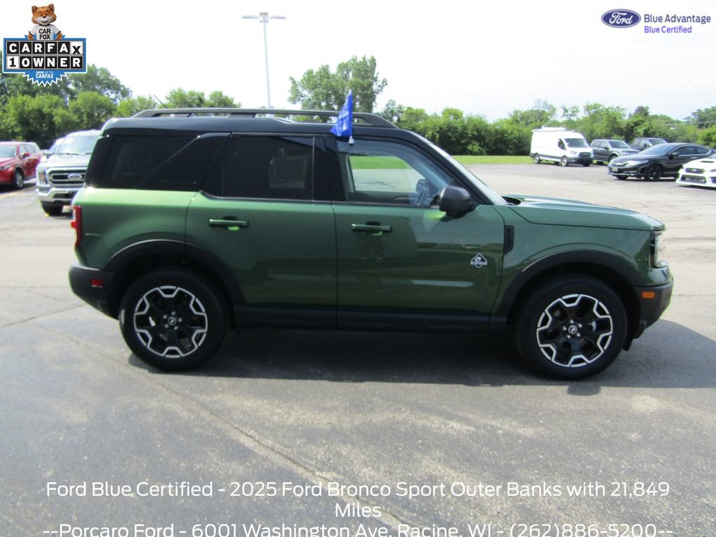 Certified 2025 Ford Bronco Sport Outer Banks w/ Outer Banks Tech Package+ AWD/4WD image 9