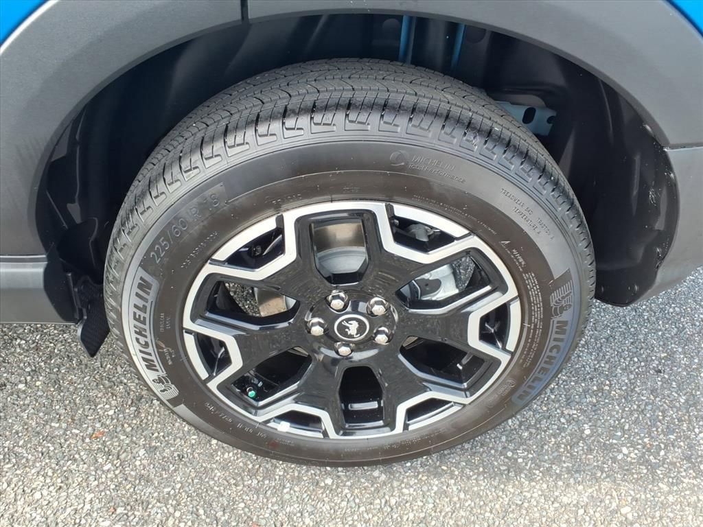 New 2025 Ford Bronco Sport Outer Banks w/ Outer Banks Tech Package+ AWD/4WD image 8