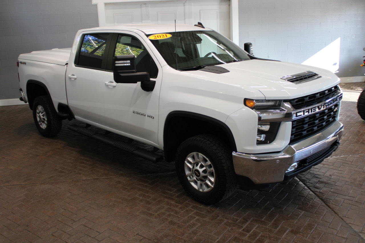 Used 2021 Chevrolet Silverado 2500 LT w/ Convenience Package image 26