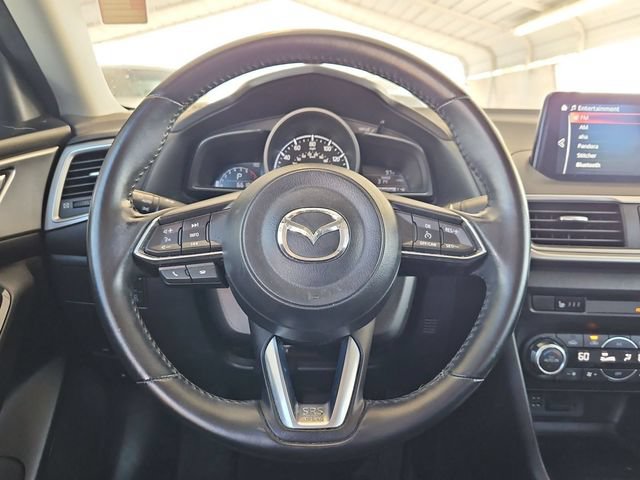 Used 2018 MAZDA MAZDA3 Touring FWD image 12