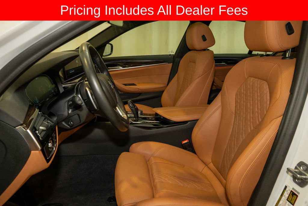 Used 2021 BMW 530e xDrive w/ Premium Package AWD/4WD image 12