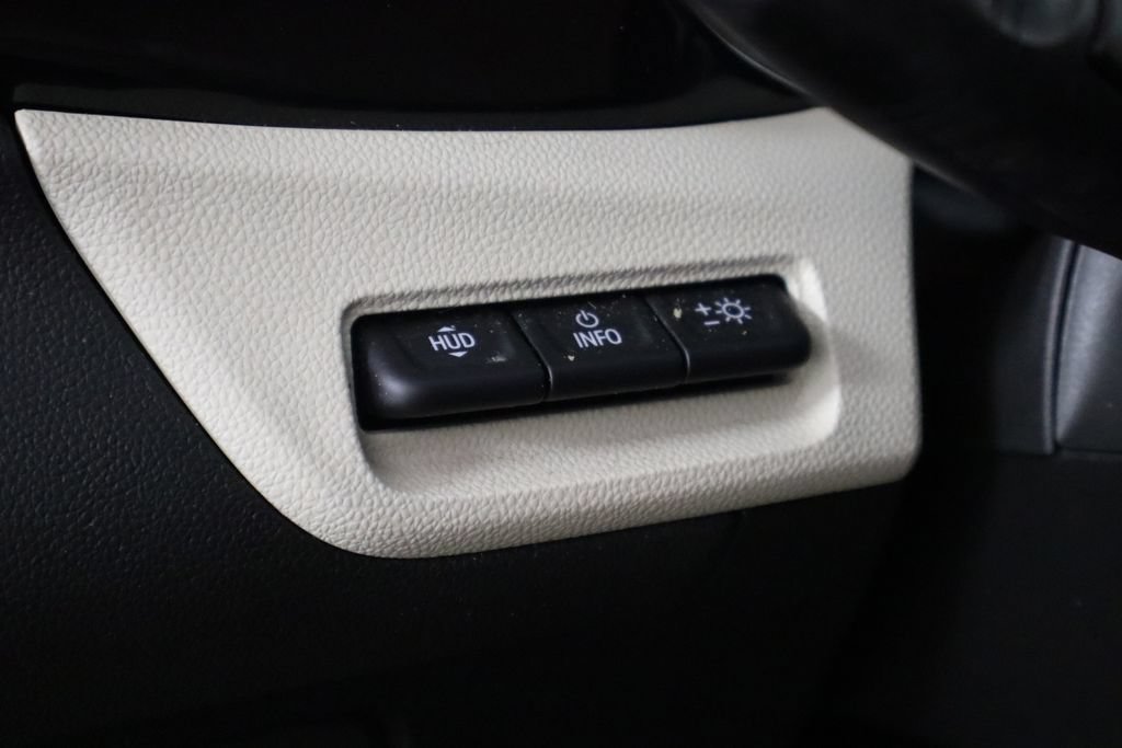Used 2020 Buick Encore GX Essence w/ Advanced Technology Package AWD/4WD image 24