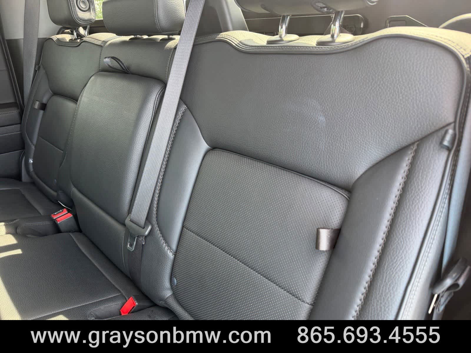 Used 2023 GMC Sierra 1500 Denali w/ Denali Reserve Package AWD/4WD image 16