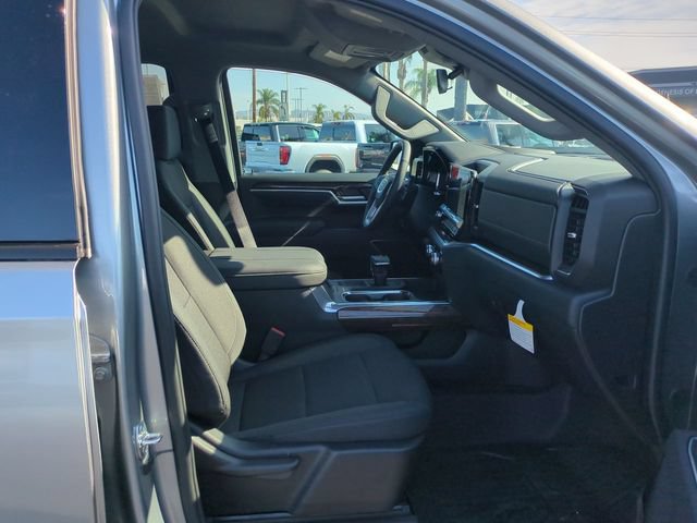 New 2026 GMC Sierra 1500 Elevation w/ LPO, Elevation Black Package AWD/4WD image 28