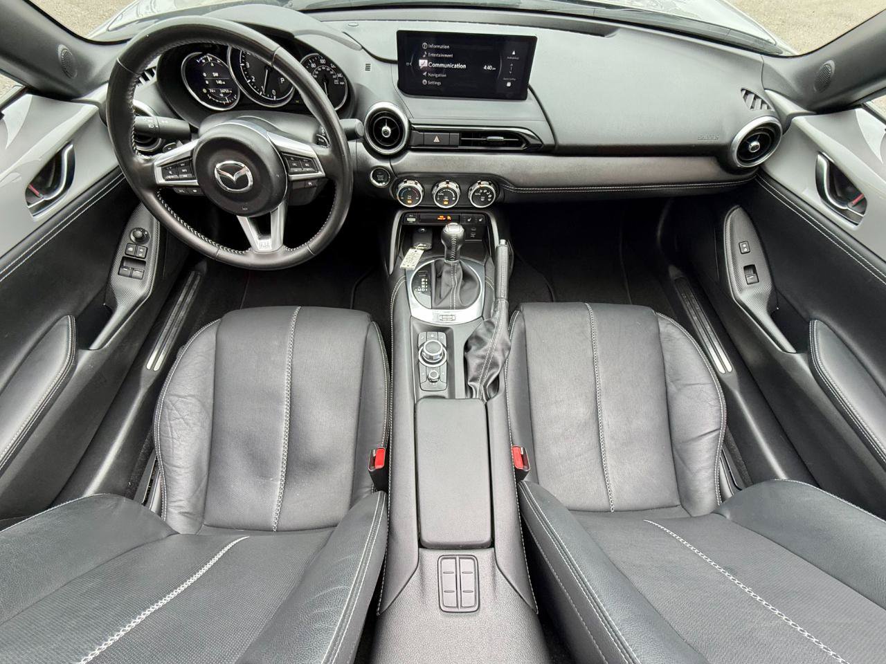 Used 2025 MAZDA MX-5 Miata RF Grand Touring RWD image 10