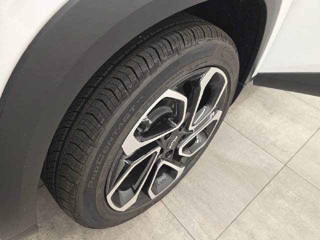 Used 2026 Chevrolet Trax RS w/ Driver Confidence Package FWD image 35