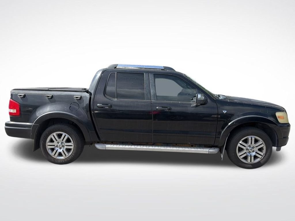 Used 2007 Ford Explorer Sport Trac Limited RWD image 4
