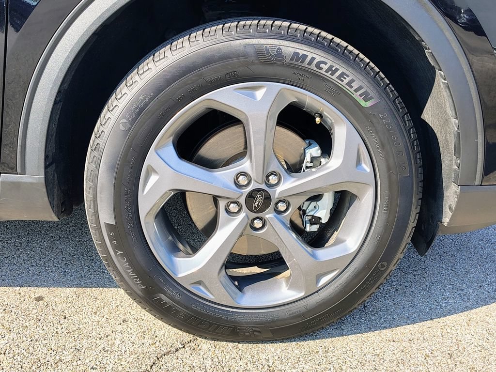 Used 2025 Ford Escape ST-Line Select AWD/4WD image 11