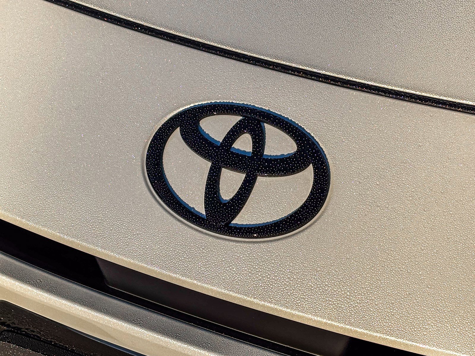 New 2026 Toyota Prius Plug-In Hybrid image 10