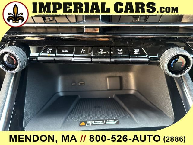 New 2026 Chevrolet Traverse LT w/ Driver Confidence Package image 30