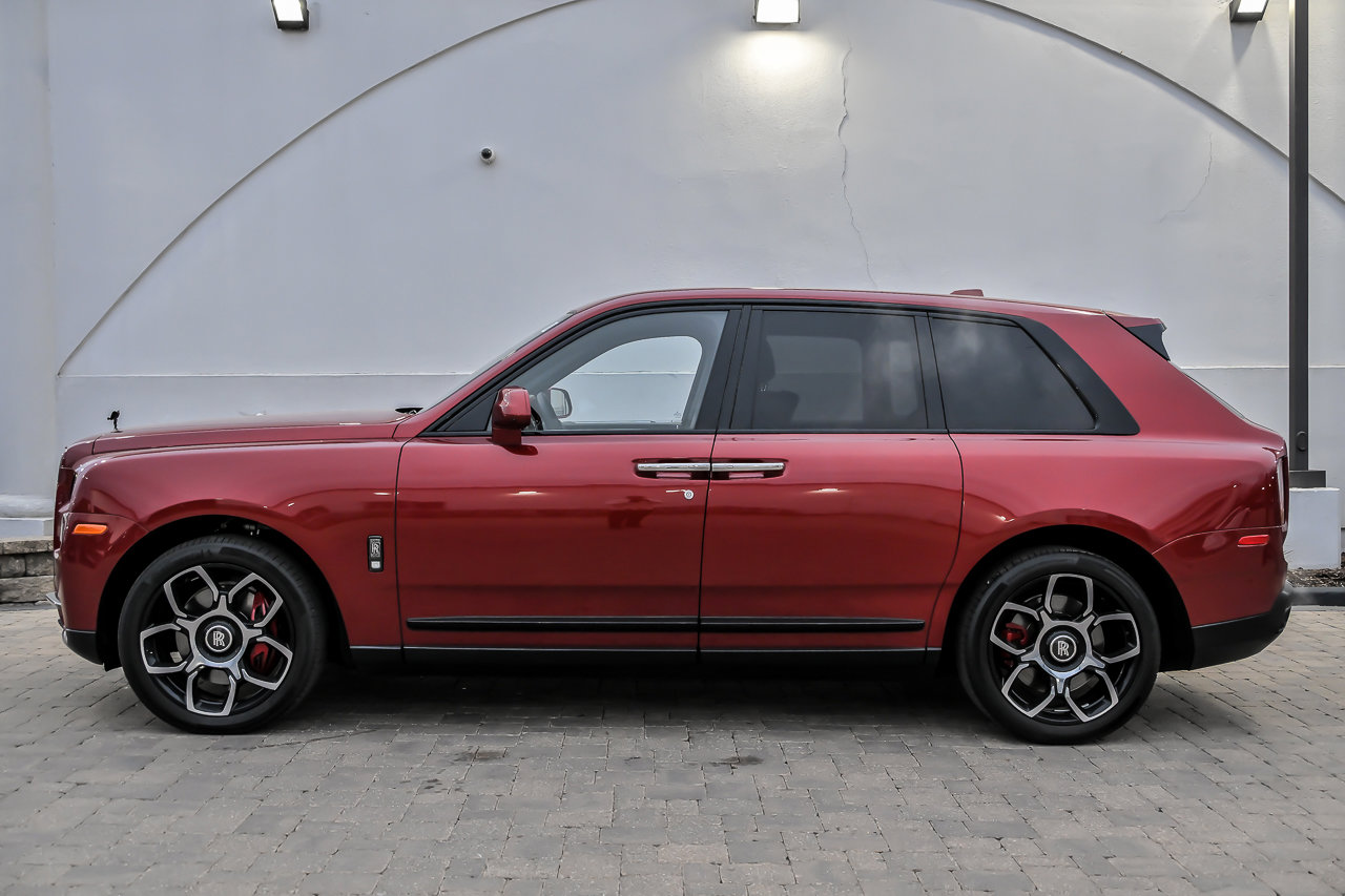 Used 2021 Rolls-Royce Cullinan Black Badge AWD/4WD image 11