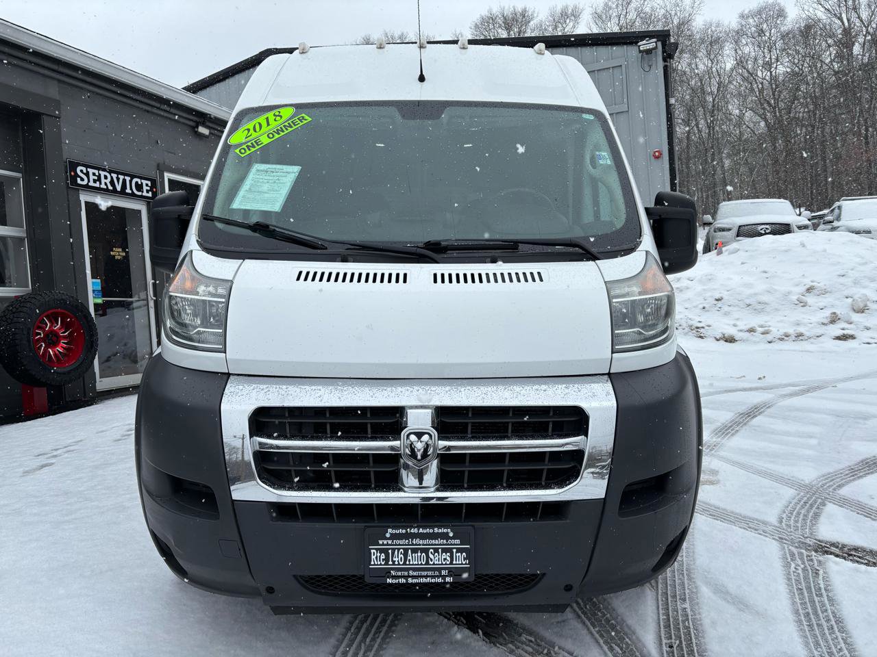 Used 2018 RAM ProMaster 2500 w/ Premium Appearance Group image 2