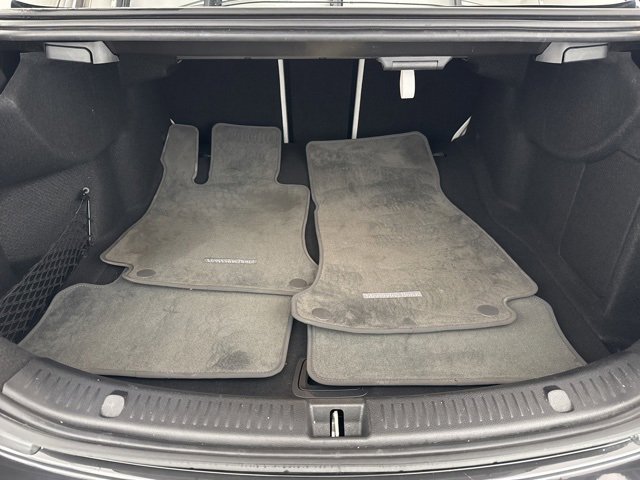 Used 2022 Mercedes-Benz E 350 4MATIC Sedan w/ AMG Line Exterior image 53