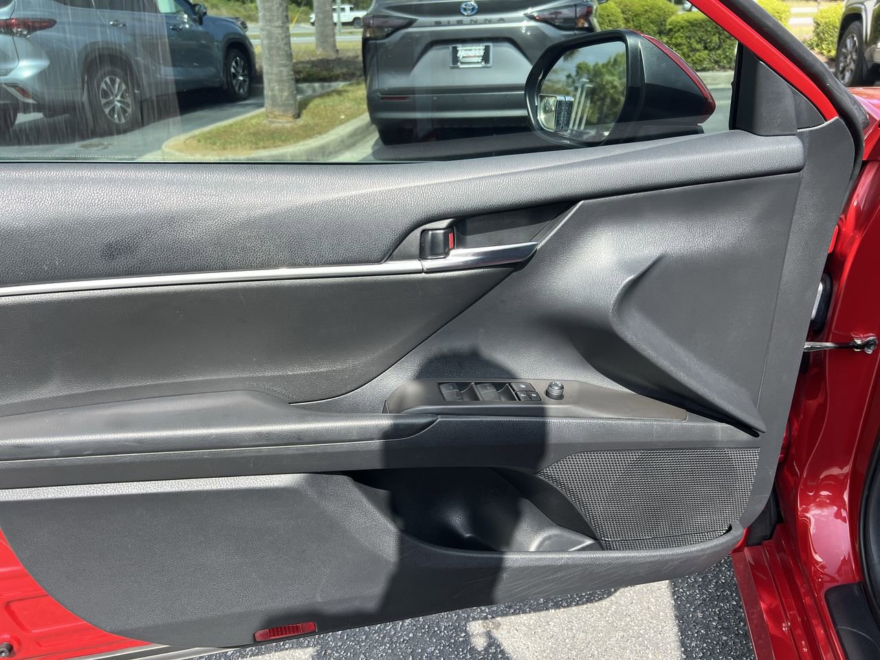 Used 2023 Toyota Camry LE FWD image 14