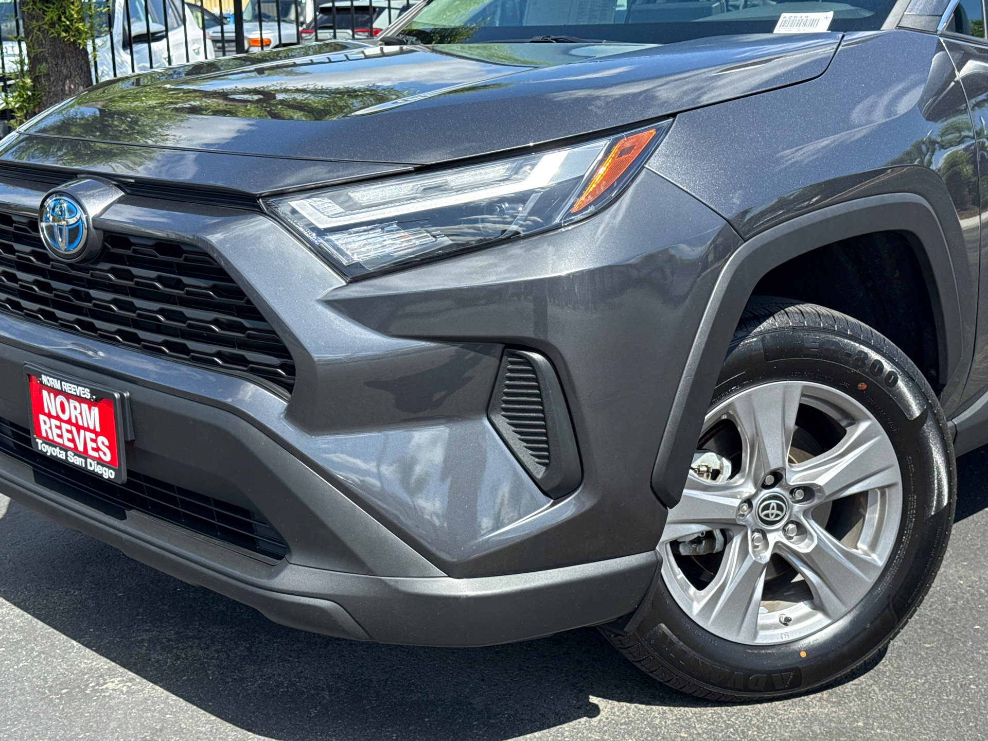 Used 2015 Toyota RAV4 XLE image 3