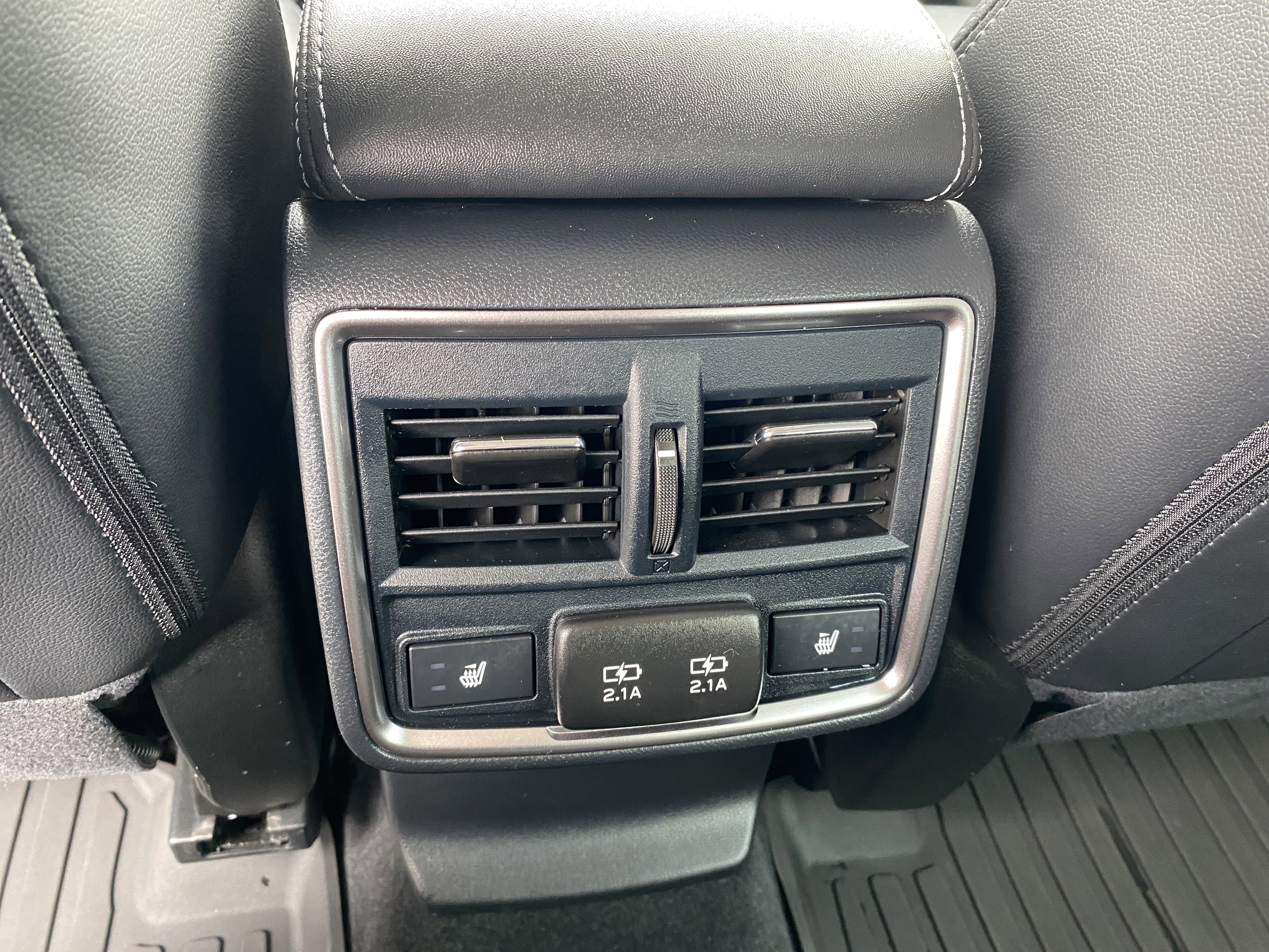 Certified 2024 Subaru Forester Touring AWD/4WD image 34