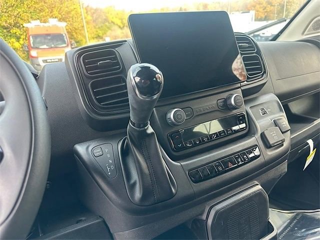 New 2025 RAM ProMaster 3500 w/ Crew Van Package image 19