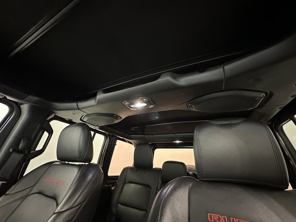 Used 2018 Jeep Wrangler Unlimited Rubicon image 34