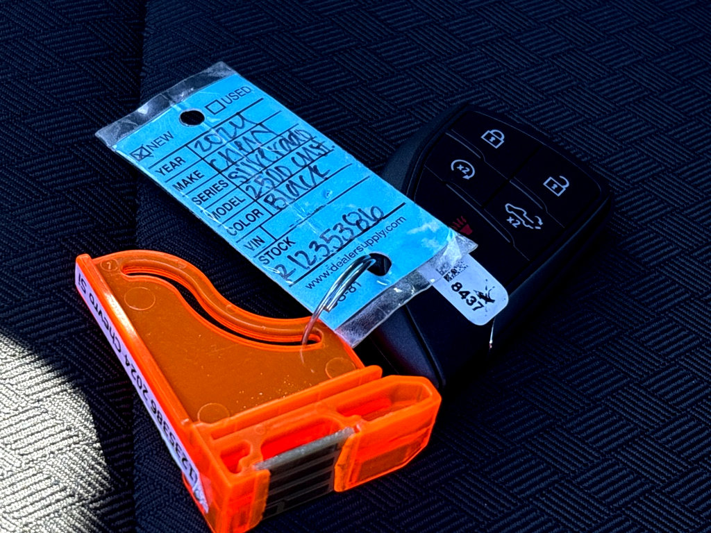 New 2024 Chevrolet Silverado 2500 Custom w/ Custom Value Package image 31