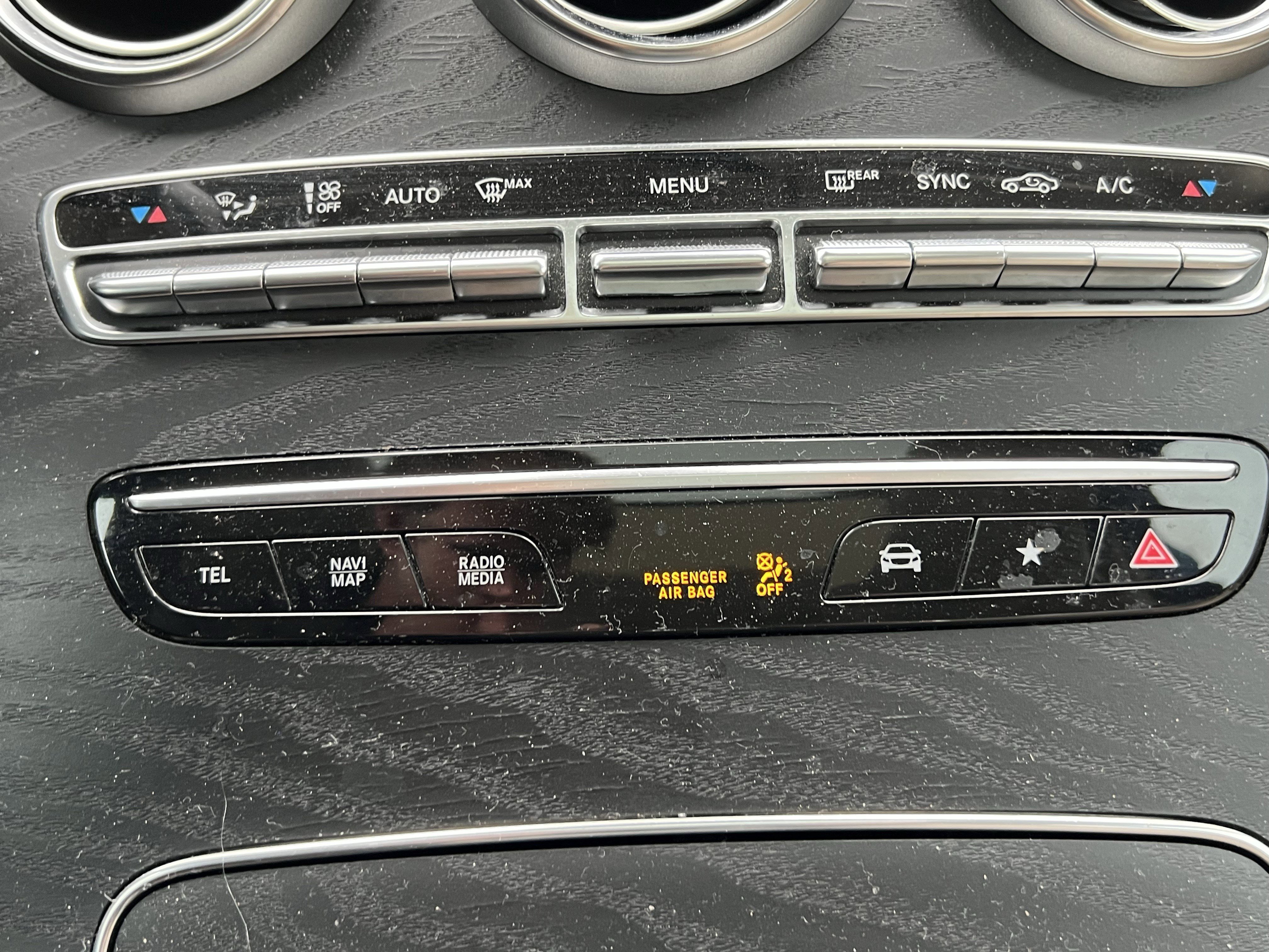 Certified 2022 Mercedes-Benz GLC 300 image 30