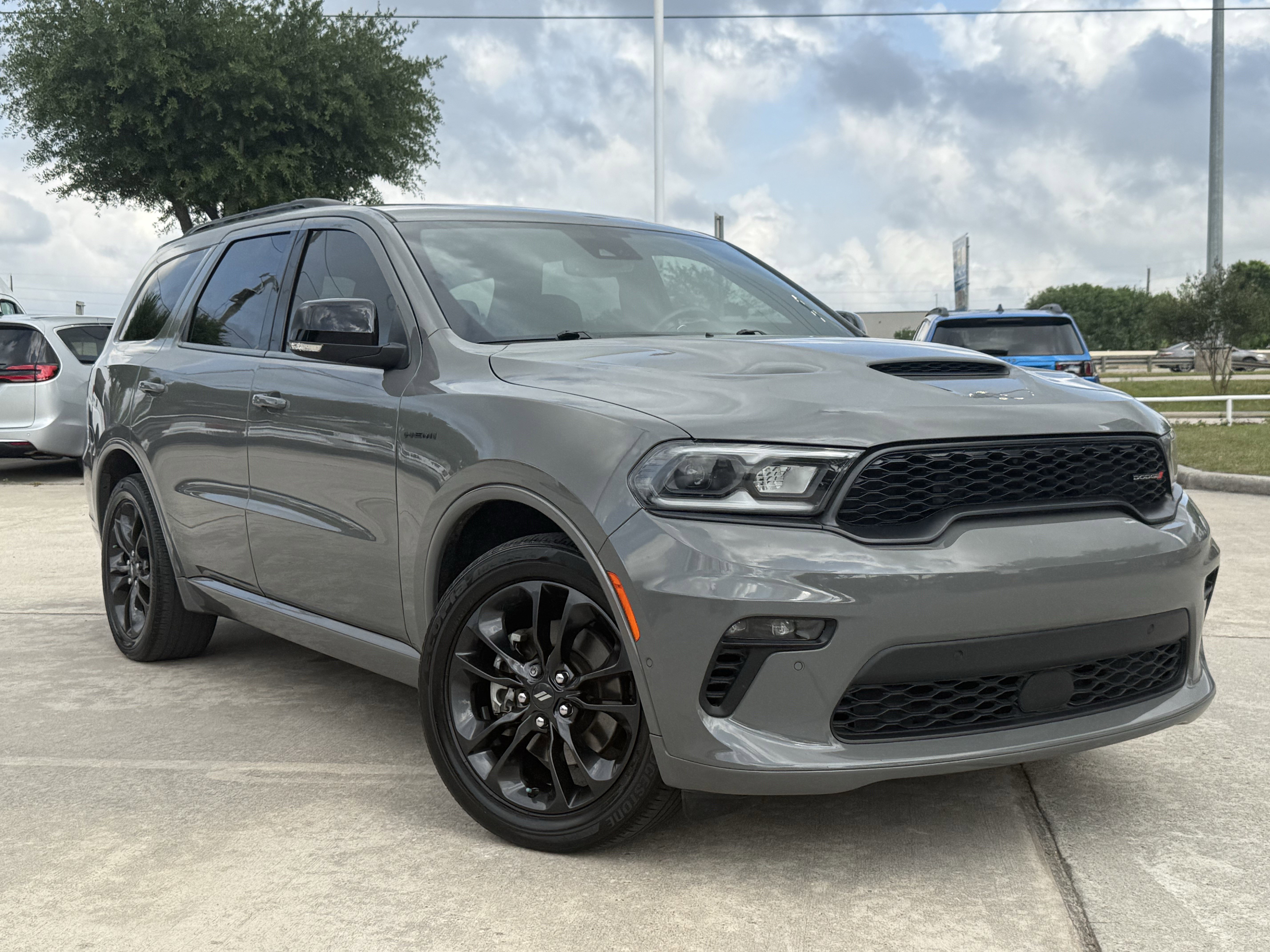 Used 2023 Dodge Durango R/T image 2