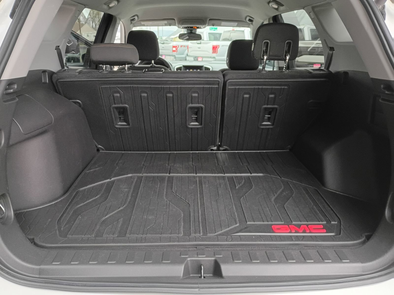 Used 2020 GMC Terrain SLE w/ Driver Convenience Package image 31