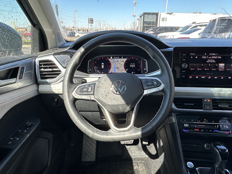 New 2025 Volkswagen Taos SEL image 11