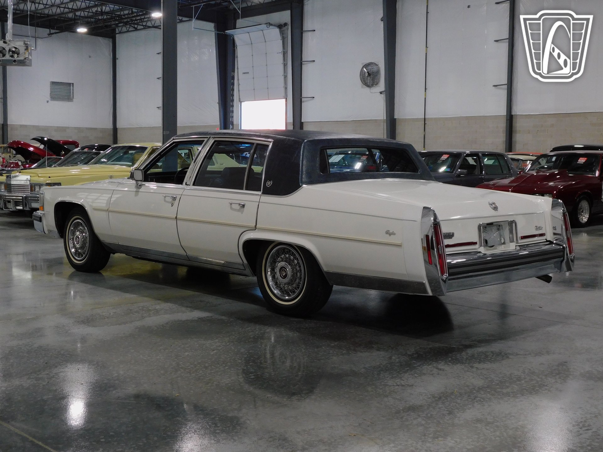 Used 1988 Cadillac Brougham image 6