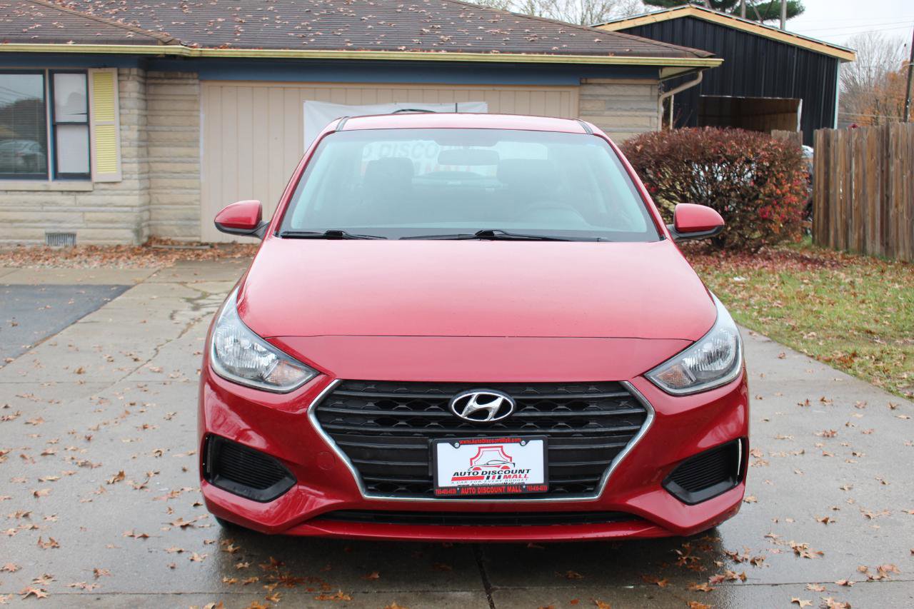 Used 2018 Hyundai Accent SE image 3