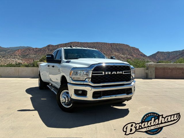 Used 2024 RAM 3500 Big Horn image 2