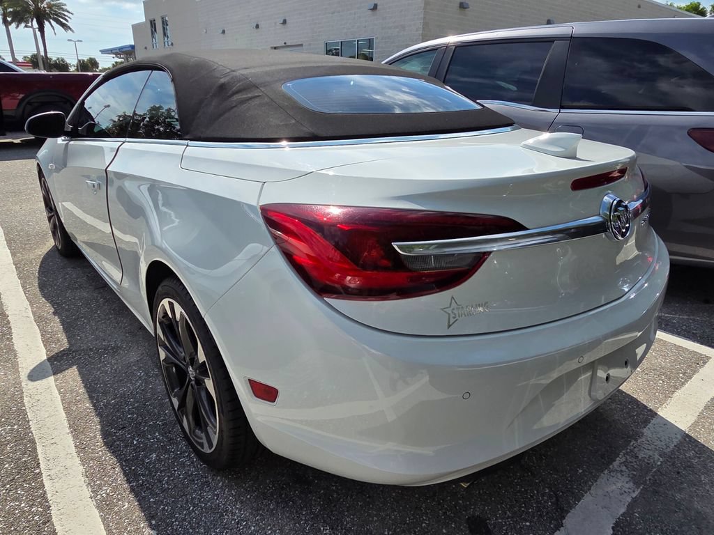 Used 2019 Buick Cascada Premium FWD image 4