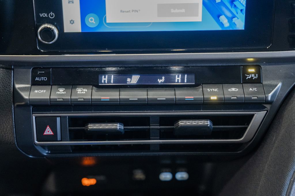 Used 2025 Toyota Camry LE image 20