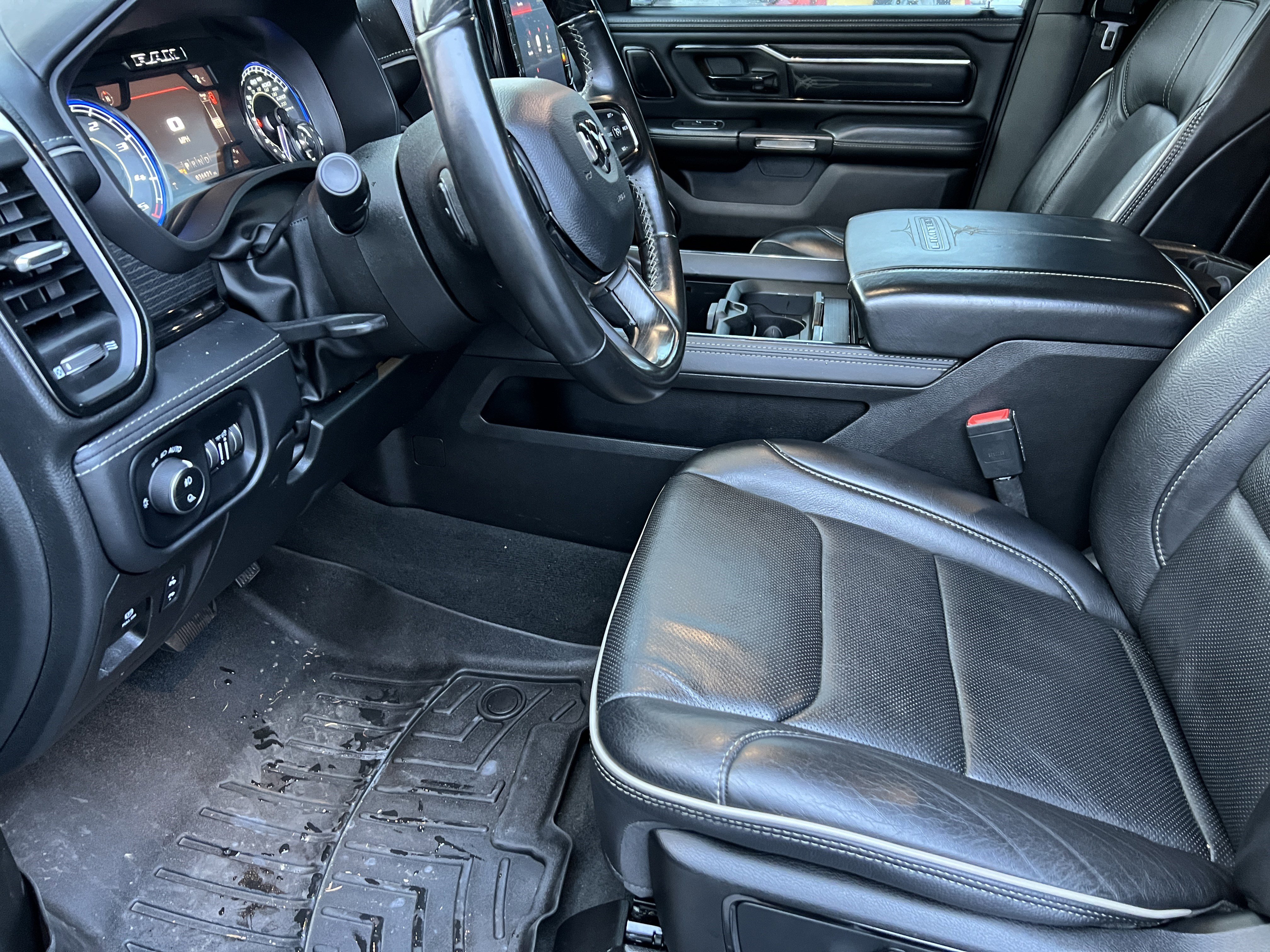 Used 2022 RAM 1500 Limited image 16