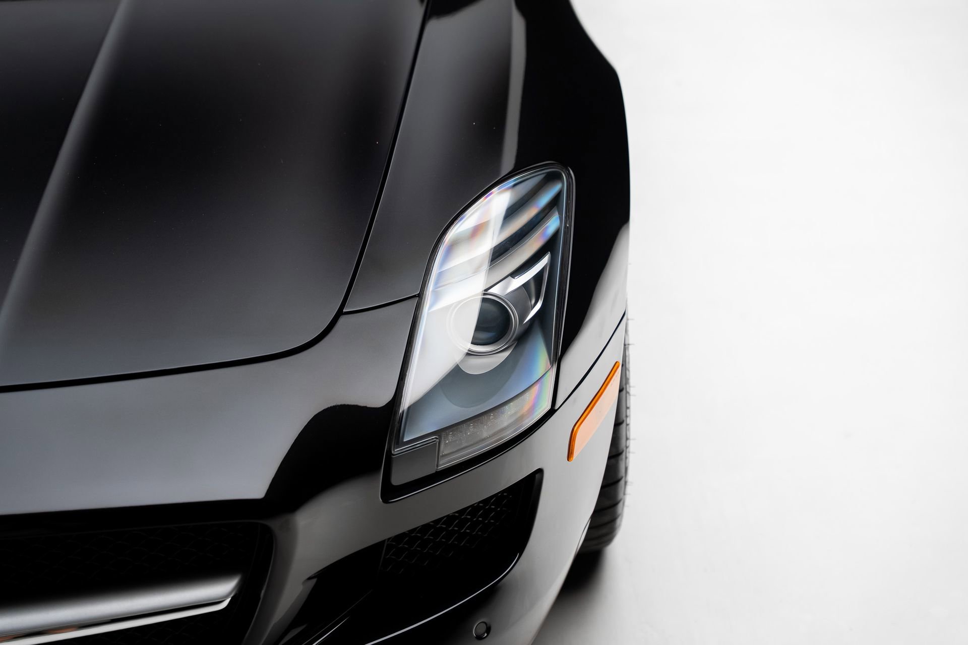 Used 2012 Mercedes-Benz SLS AMG Roadster image 13