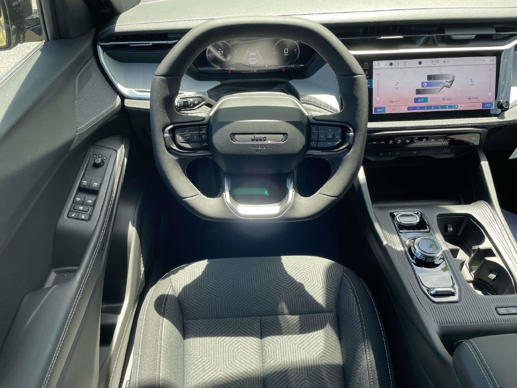 New 2026 Jeep Cherokee Laredo AWD/4WD image 21