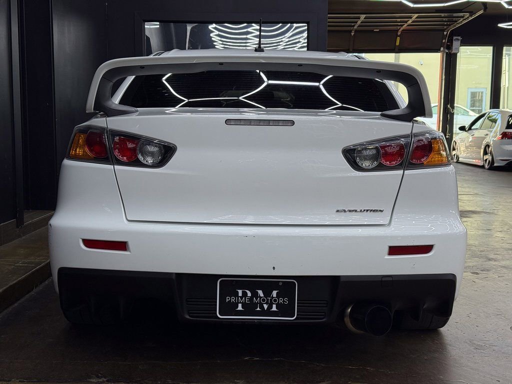 Used 2014 Mitsubishi Lancer Evolution GSR image 8