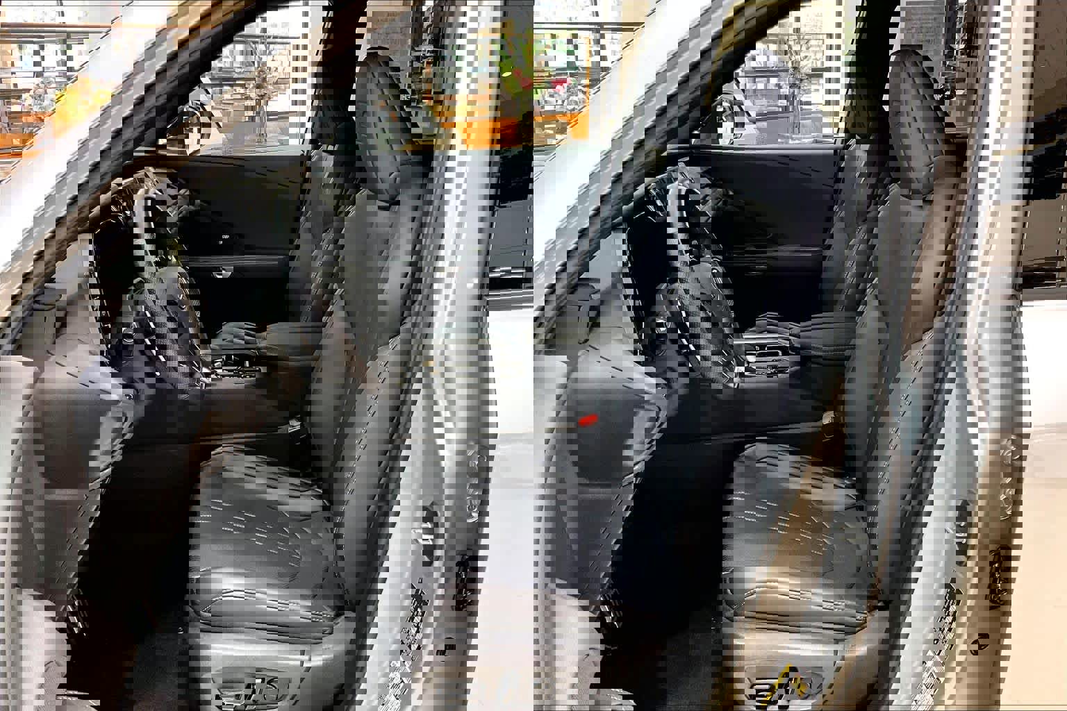 Used 2025 Lexus TX 500h AWD w/ Technology Package image 7