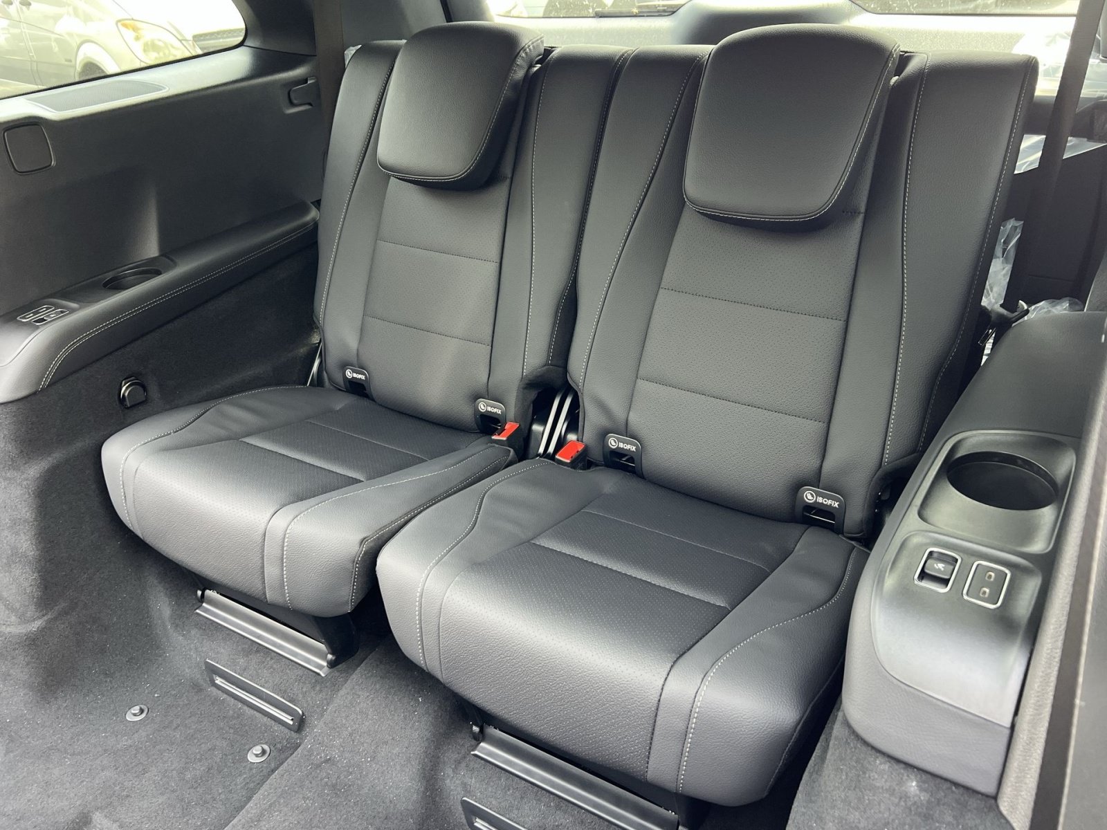 New 2026 Mercedes-Benz GLS 450 4MATIC image 24