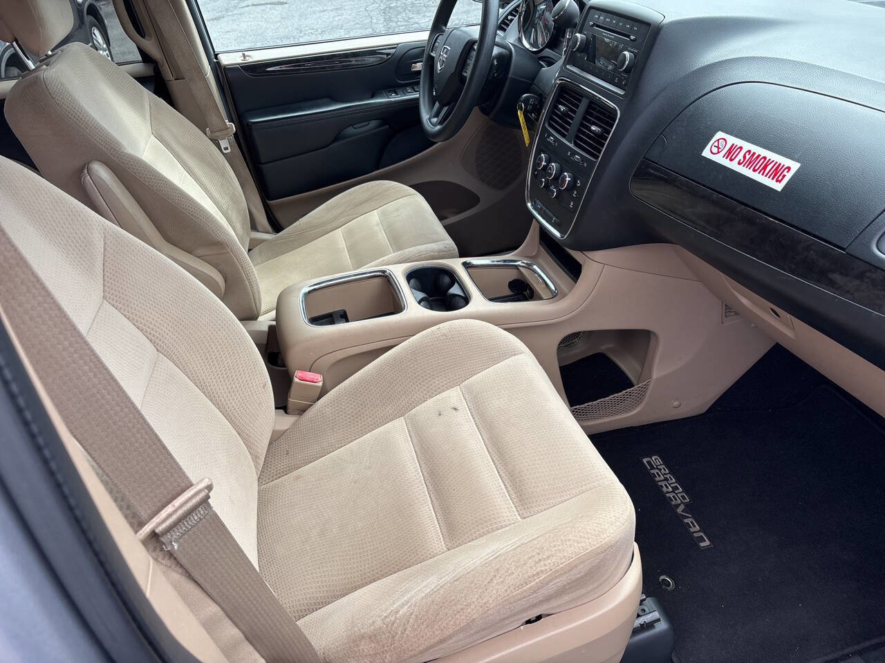 Used 2014 Dodge Grand Caravan SXT image 7