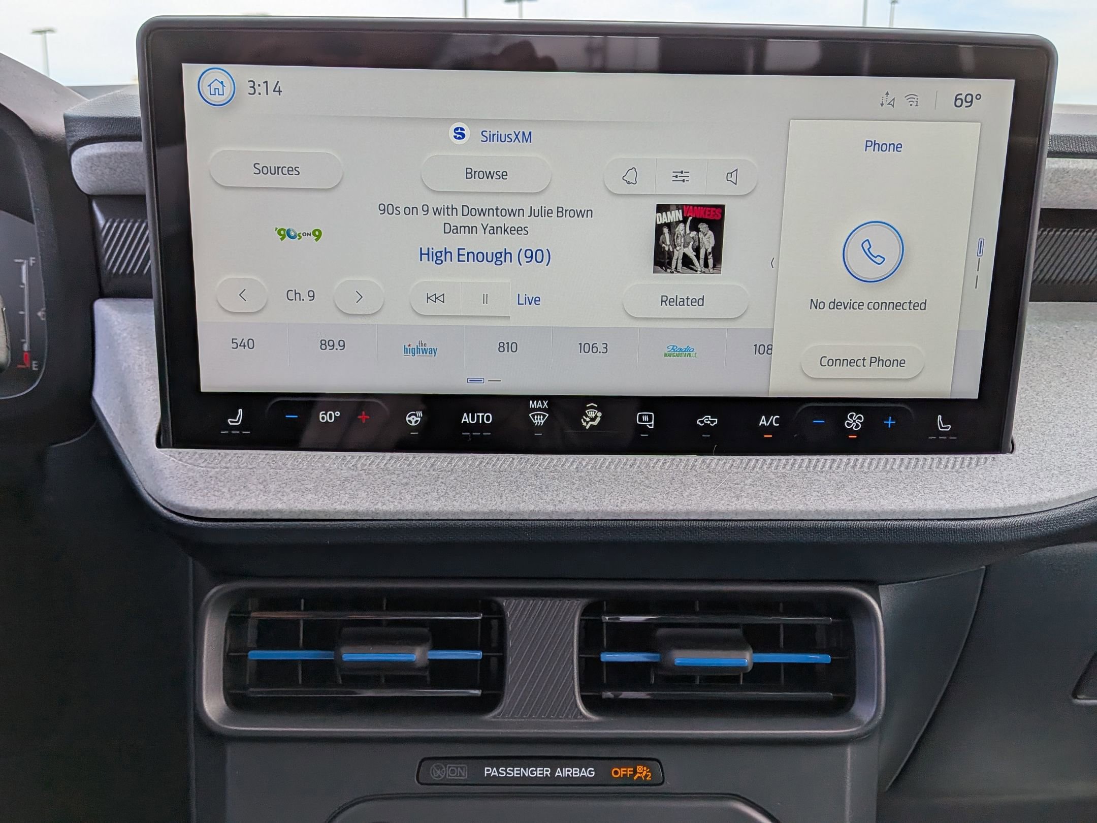 New 2026 Ford Maverick XLT w/ XLT Luxury Package AWD/4WD image 19