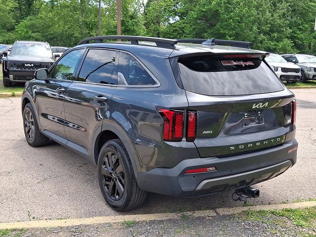 Used 2022 Kia Sorento S w/ Panoramic Sunroof Package AWD/4WD image 4