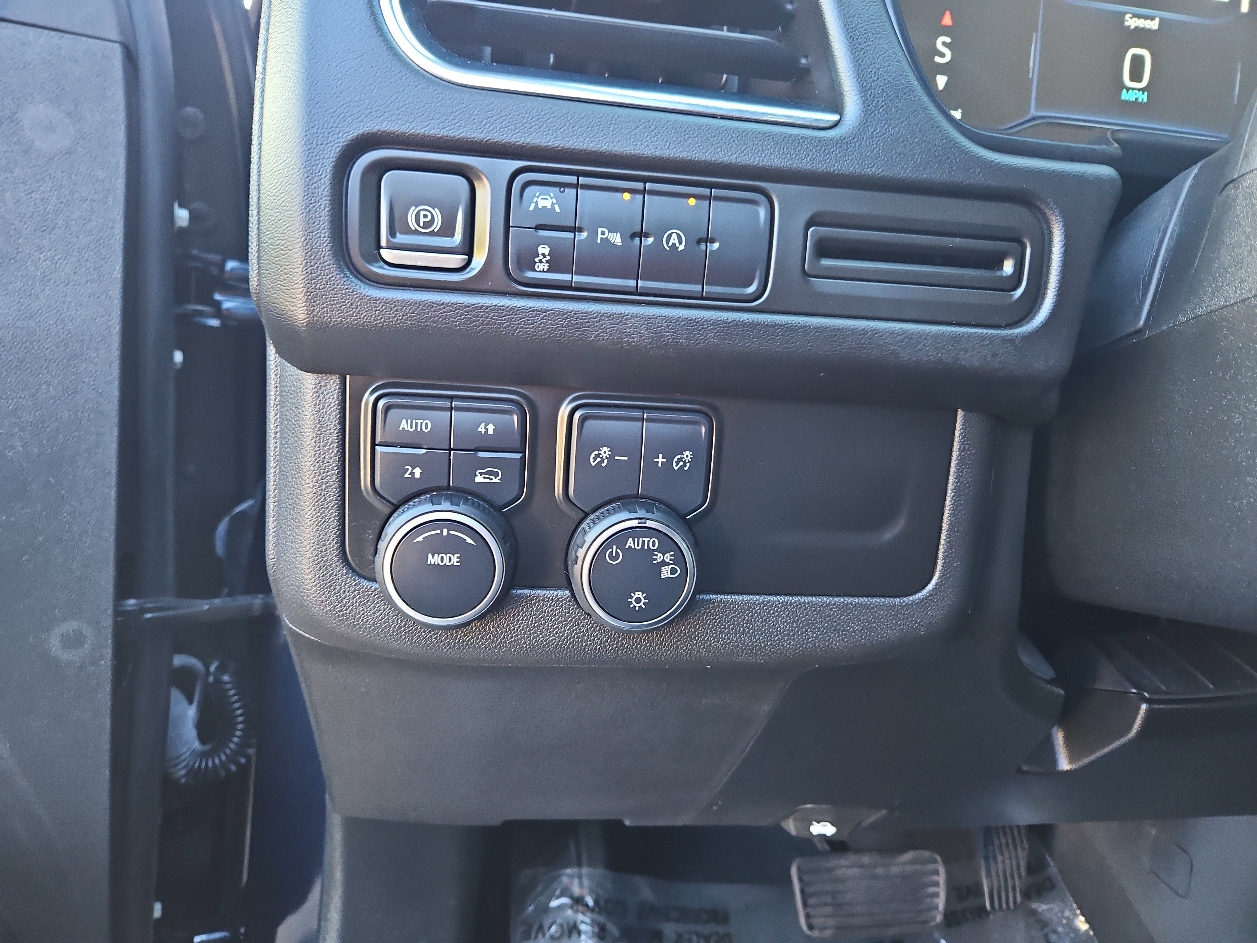 Used 2023 Chevrolet Tahoe RST image 19